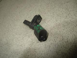 Фото запчасти датчик abs передний правый Volkswagen Polo 5 Б/У запчасть Запчасть датчик abs передний правый Volkswagen Polo 5