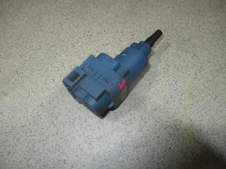 Датчик включения стопсигнала Volkswagen Polo 5