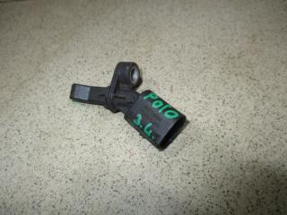 Фото запчасти датчик abs задний левый Volkswagen Polo 5 Б/У запчасть Запчасть датчик abs задний левый Volkswagen Polo 5