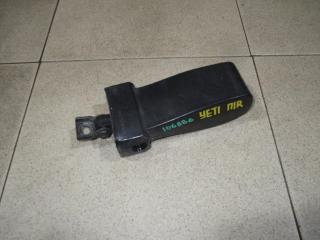 Ограничитель двери Skoda Yeti 2012