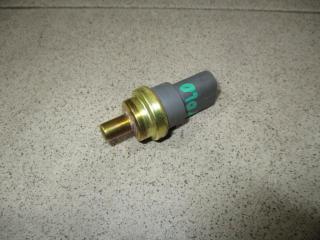 Фото запчасти датчик температуры Volkswagen Polo 5 Б/У запчасть Запчасть датчик температуры Volkswagen Polo 5