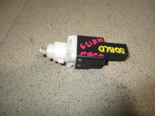 Запчасть датчик включения стопсигнала Fiat Doblo