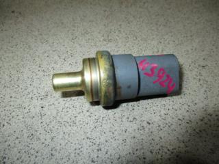 Запчасть датчик температуры Volkswagen Jetta