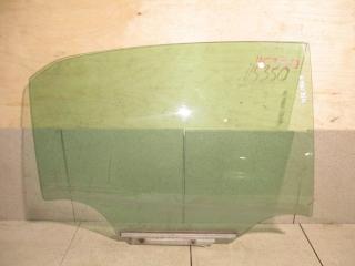 Стекло двери задней правой Toyota Corolla