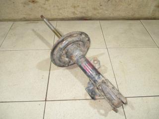 Амортизатор передний правый Toyota Camry Б/У Амортизатор передний правый Toyota Camry