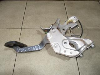 Педаль тормоза Toyota Camry 2016 Б/У Педаль тормоза Toyota Camry 2016