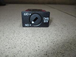 Запчасть выключатель Volkswagen Jetta