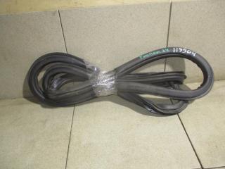 Уплотнитель двери Volkswagen Polo 5 Б/У Уплотнитель двери Volkswagen Polo 5