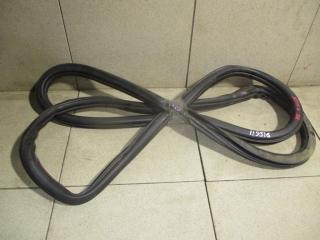 Уплотнитель двери Volkswagen Jetta Б/У Уплотнитель двери Volkswagen Jetta