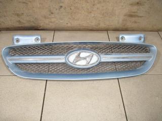Решетка радиатора Hyundai Getz Б/У Решетка радиатора Hyundai Getz