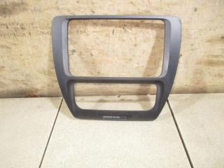 Рамка магнитолы Volkswagen Jetta Б/У Рамка магнитолы Volkswagen Jetta