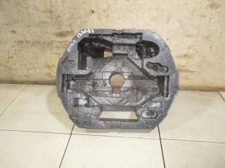 Ящик для инструментов Volkswagen Jetta Б/У Ящик для инструментов Volkswagen Jetta