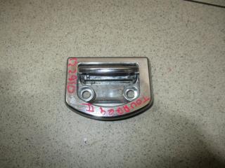 Запчасть крючок крепежный Volkswagen Touareg 2 2016