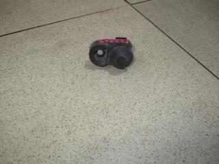 Фото запчасти выключатель концевой Nissan Navara 2007 Б/У запчасть Запчасть выключатель концевой Nissan Navara 2007