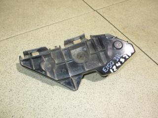 Кронштейн заднего бампера левый Toyota Corolla Б/У Кронштейн заднего бампера левый Toyota Corolla