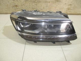 Фара правая Volkswagen Tiguan 2