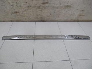 Накладка двери багажника Toyota Land Cruiser Б/У Накладка двери багажника Toyota Land Cruiser