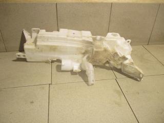 Бачок омывателя лобового стекла Toyota Land Cruiser