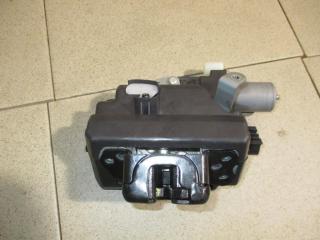 Замок багажника Toyota RAV4