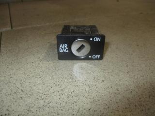 Запчасть выключатель Porsche Cayenne 1