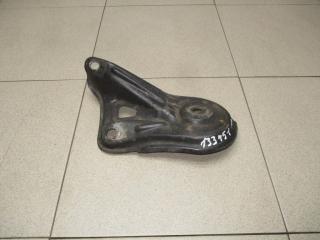 Кронштейн подрамника Toyota Camry 2008