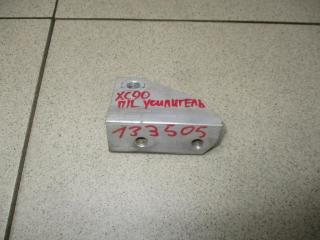 Запчасть кронштейн Volvo XC90 2 2015