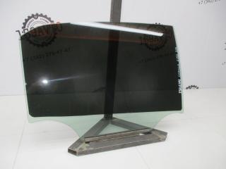 Стекло двери задней правой Toyota Corolla