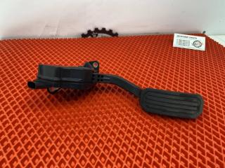 Педаль газа Toyota Camry 2012 Б/У Педаль газа Toyota Camry 2012