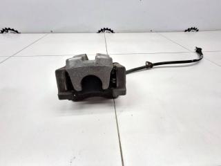 Суппорт задний правый Toyota Camry 2012