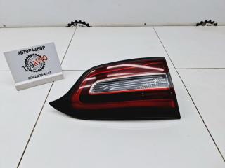 Запчасть фонарь задний внутренний левый Jeep Cherokee