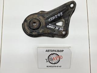 Кронштейн подрамника Toyota Camry 2003