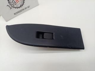 Фото запчасти кнопка стеклоподъемника Suzuki SX4 Б/У запчасть Запчасть кнопка стеклоподъемника Suzuki SX4