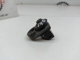 Фото запчасти выключатель концевой Nissan X-Trail 2008 Б/У запчасть Запчасть выключатель концевой Nissan X-Trail 2008