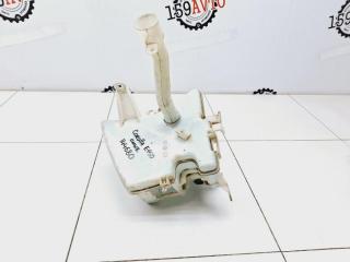 Бачок омывателя лобового стекла Toyota Corolla