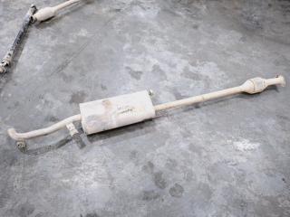 Средняя часть глушителя Toyota Highlander 2 2011 Б/У Средняя часть глушителя Toyota Highlander 2 2011