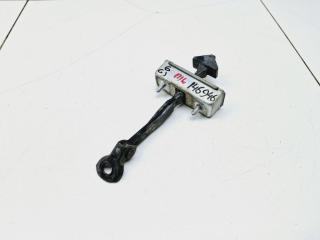 Ограничитель двери Mazda 6 2015 Б/У Ограничитель двери Mazda 6 2015