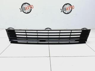 Решетка в бампер центральная Volkswagen Polo 5