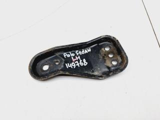 Кронштейн переднего рычага Volkswagen Polo 5 Б/У Кронштейн переднего рычага Volkswagen Polo 5