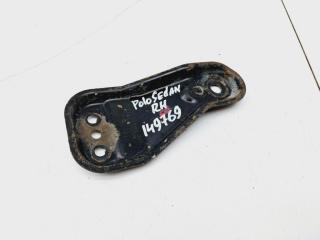 Кронштейн переднего рычага Volkswagen Polo 5 Б/У Кронштейн переднего рычага Volkswagen Polo 5