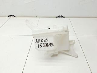 Бачок омывателя лобового стекла Toyota Auris