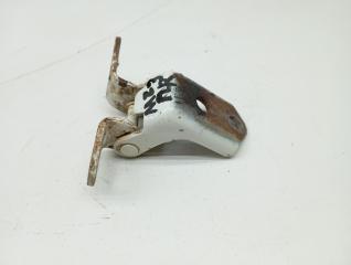 Запчасть петля двери передней Mazda 3