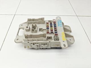 Блок предохранителей Toyota RAV4