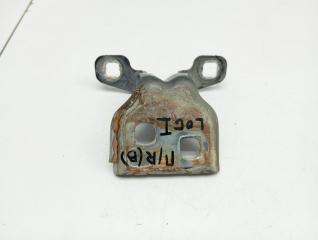 Петля двери Renault Logan 1 2007