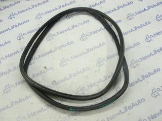 Запчасть уплотнение дверное заднее левое Porsche Cayenne 2003