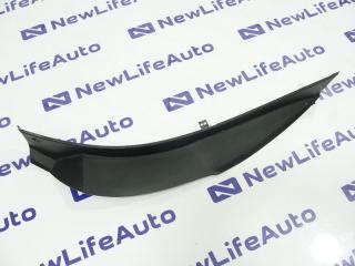 Накладка на стоп левая Toyota Harrier 2011