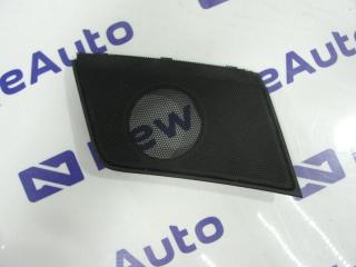 Крышка динамика правая Toyota Harrier 2011