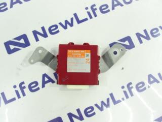 Блок управления Toyota Land Cruiser 2008