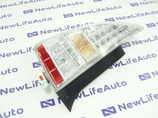 Стоп-сигнал левый Toyota Prius 2010