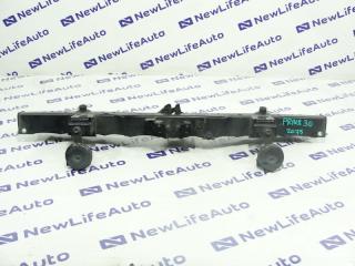 Планка телевизора Toyota Prius 2010