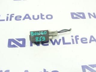 Запчасть реле Mazda Bongo 1994
